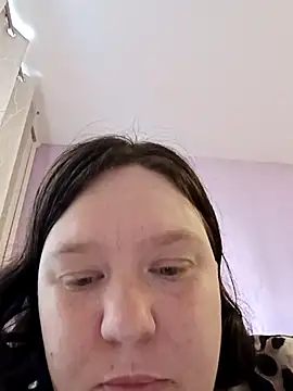 Feuchtekitty92xh online show from 11/07/25, 08:41