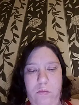 Feuchtekitty92xh online show from 12/04/25, 07:35