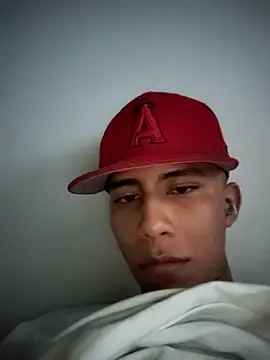 Snapshot of Davig4 chatting on 10/02/25, 10:24 Davig4 online show from 10/02/25, 10:24