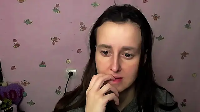 Snapshot of FeelMe__ chatting on 12/02/25, 12:29 FeelMe online show from 12/02/25, 12:29