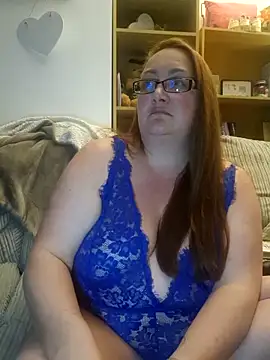 Snapshot of Luscious-LucyXX chatting on 04/30/26, 08:57 Luscious-LucyXX online show from 04/30/26, 08:57