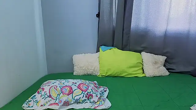 Penelophe01 online show from 03/28/26, 07:04