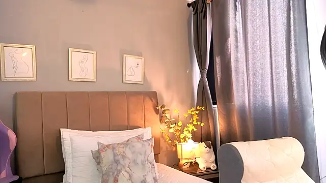 Penelophe01 online show from 02/10/26, 06:29