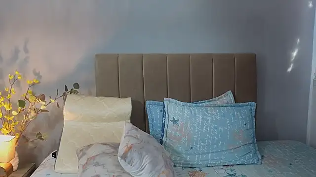 Penelophe01 online show from 02/22/26, 06:53