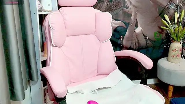 Cindy Cutiegirl online show from 11/05/25, 10:24