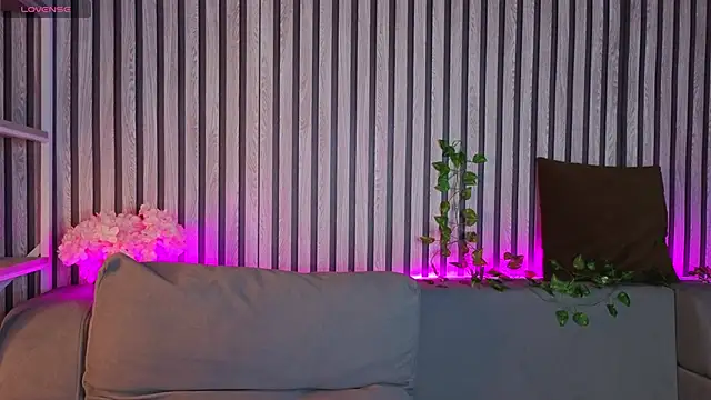 Casey Sweeet online show from 04/29/26, 09:24