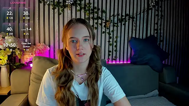 Snapshot of Casey_Sweeet chatting on 01/19/26, 12:36 Casey Sweeet online show from 01/19/26, 12:36