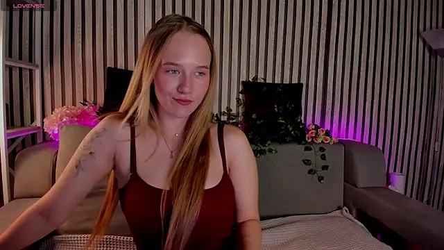 Casey Sweeet online show from 05/15/26, 09:18