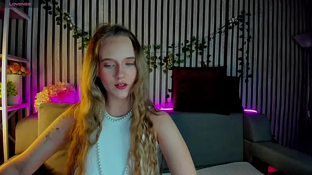 Snapshot of Casey_Sweeet chatting on 02/09/26, 12:52 Casey Sweeet online show from 02/09/26, 12:52