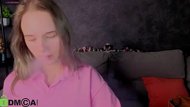 Snapshot of Casey_Sweeet chatting on 12/03/25, 01:06 Casey Sweeet online show from 12/03/25, 01:06