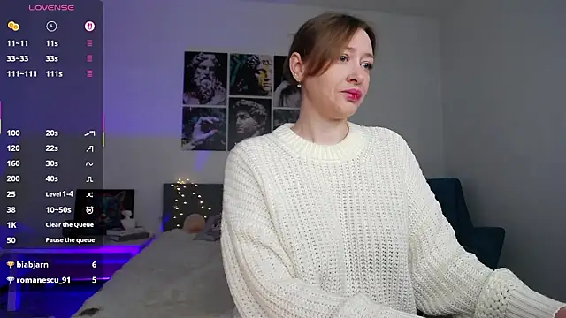 Snapshot of evashiny_ chatting on 02/08/26, 03:48 evashiny online show from 02/08/26, 03:48