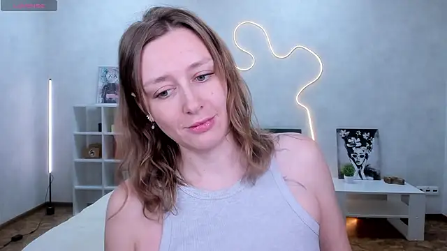 evashiny  online show from 12/02/25, 04:03