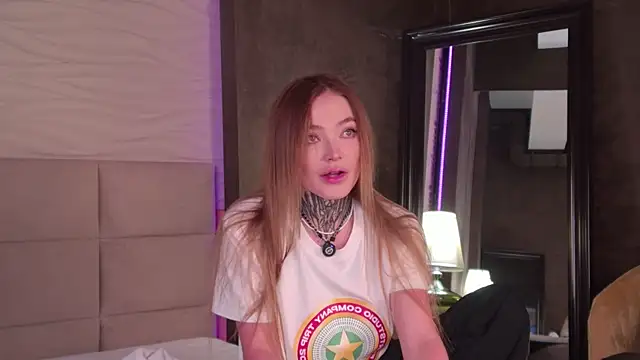 AriWild online show from 03/27/26, 05:16