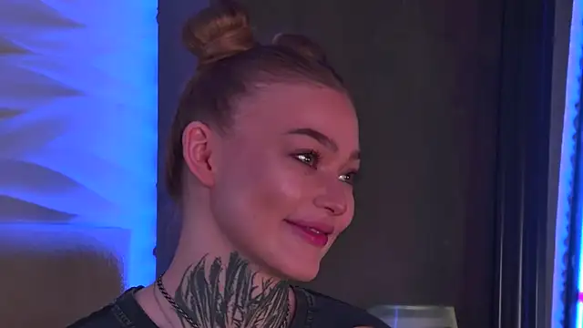 AriWild online show from 04/07/26, 04:36