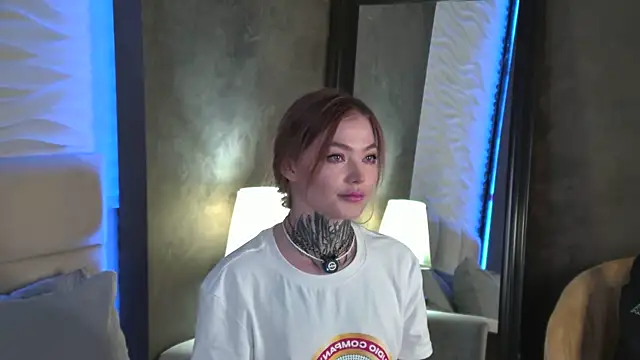 AriWild online show from 03/26/26, 05:06