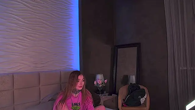 AriWild online show from 03/31/26, 04:36