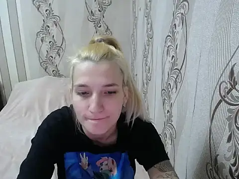 AlissaClark online show from 11/20/25, 09:58