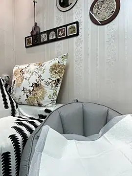 wen521 online show from 10/17/25, 01:20