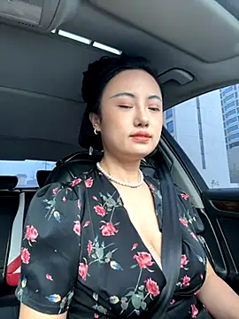 wen521 online show from 09/29/25, 01:01