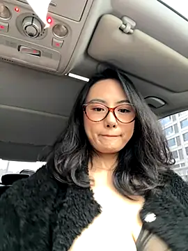 wen521 online show from 11/14/25, 01:09