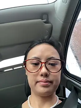 wen521 online show from 09/18/25, 01:08