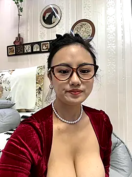 wen521 online show from 10/20/25, 02:02