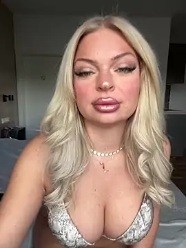  Lilly angel online show from 05/13/26, 10:22