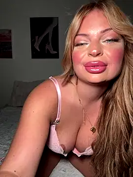 Snapshot of _Lilly_angel chatting on 11/10/25, 06:24 Lilly angel online show from 11/10/25, 06:24