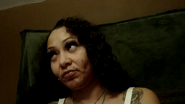 Flossee online show from 11/29/25, 12:16