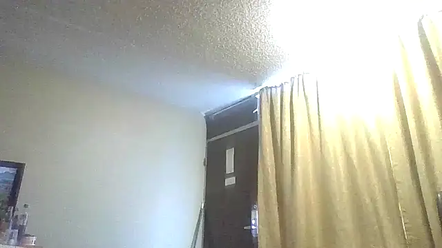 Flossee online show from 03/07/26, 11:54