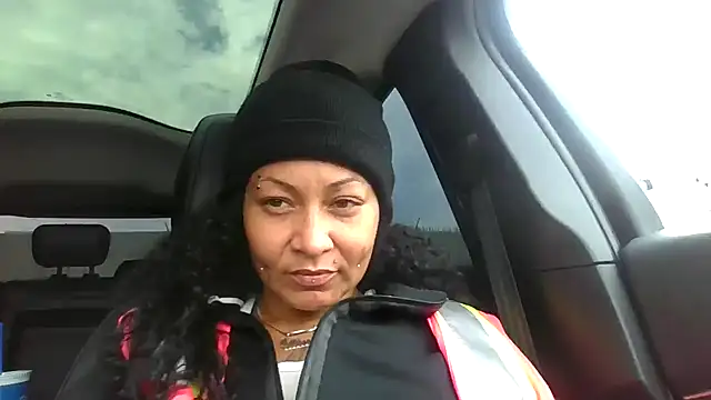 Flossee online show from 11/12/25, 08:01