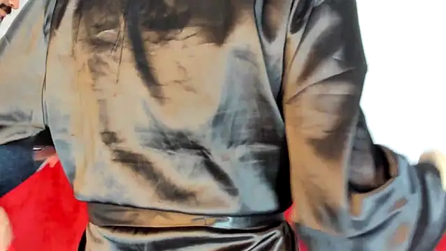 Snapshot of ammb24 chatting on 11/03/25, 03:23 ammb24 online show from 11/03/25, 03:23