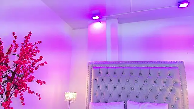 Snapshot of Ahilin_luther chatting on 11/26/25, 11:54 Ahilin luther online show from 11/26/25, 11:54