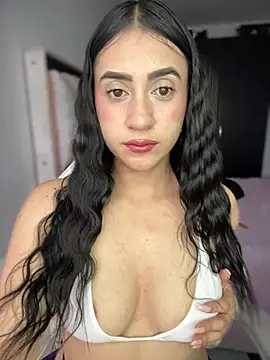 Snapshot of isabela_l chatting on 05/16/26, 10:31 isabela l online show from 05/16/26, 10:31