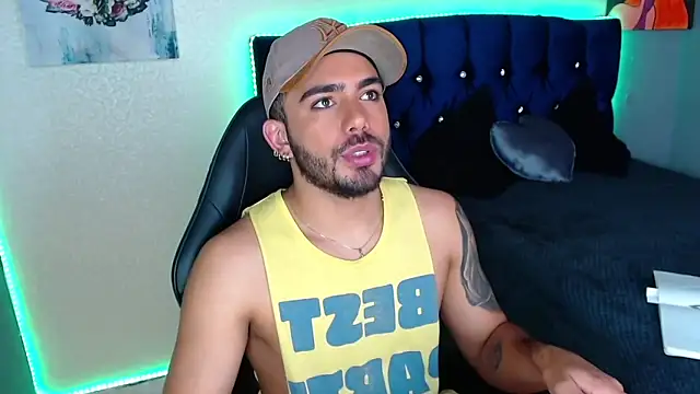 adamhairy online show from 04/15/26, 07:58