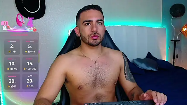 Snapshot of adamhairy chatting on 06/16/26, 09:48 adamhairy online show from 06/16/26, 09:48
