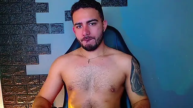 Snapshot of adamhairy chatting on 07/04/26, 08:02 adamhairy online show from 07/04/26, 08:02