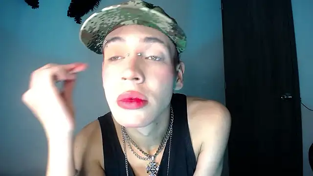 Snapshot of lucky_stricke chatting on 01/14/26, 06:06 lucky stricke online show from 01/14/26, 06:06