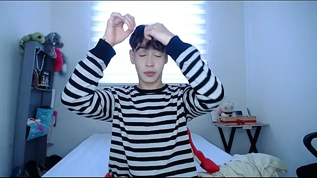 lucky stricke online show from 09/20/25, 08:47