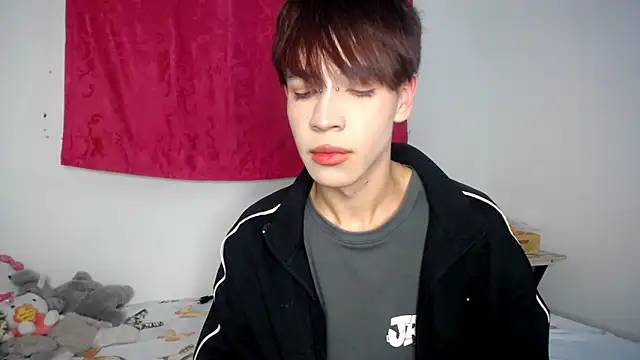 lucky stricke online show from 11/11/25, 03:34