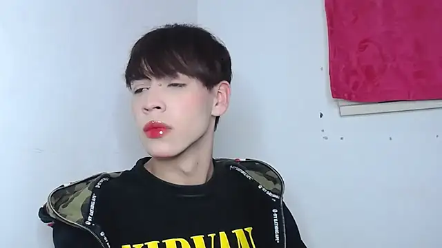 lucky stricke online show from 11/07/25, 03:33