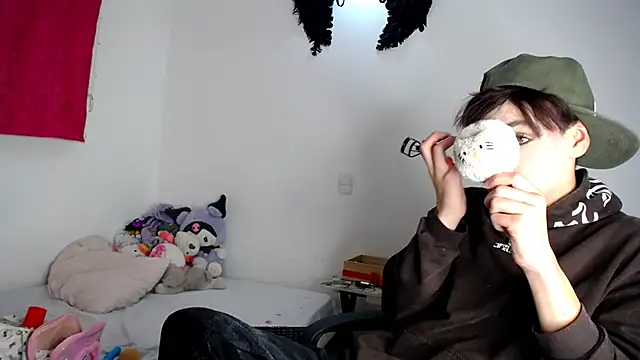 lucky stricke online show from 10/25/25, 04:00