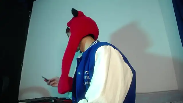 lucky stricke online show from 03/22/26, 05:21