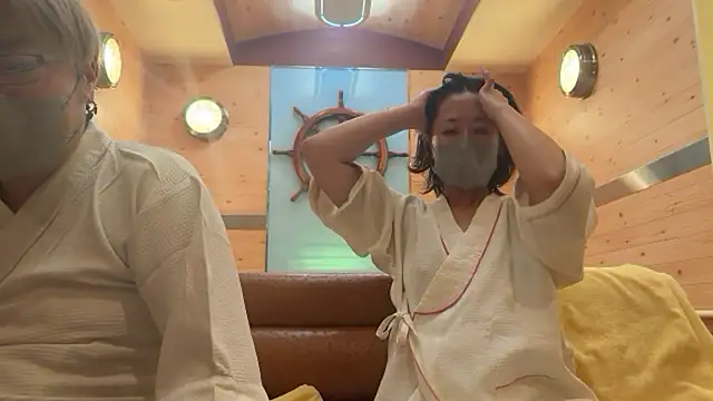 21yuri27 online show from 11/06/25, 04:33