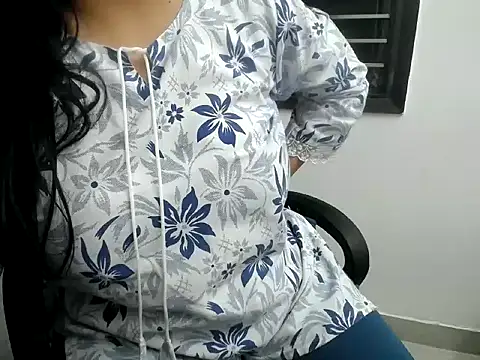 Roshi Love online show from 06/02/26, 04:40
