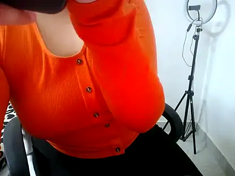 Roshi Love online show from 04/10/26, 04:47