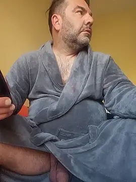 Nesch82 online show from 03/08/26, 05:44