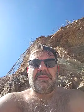 Nesch82 online show from 04/06/26, 01:01