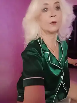 SquirtMilf00 online show from 03/16/26, 02:41