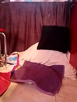 SquirtMilf00 online show from 02/10/26, 04:00